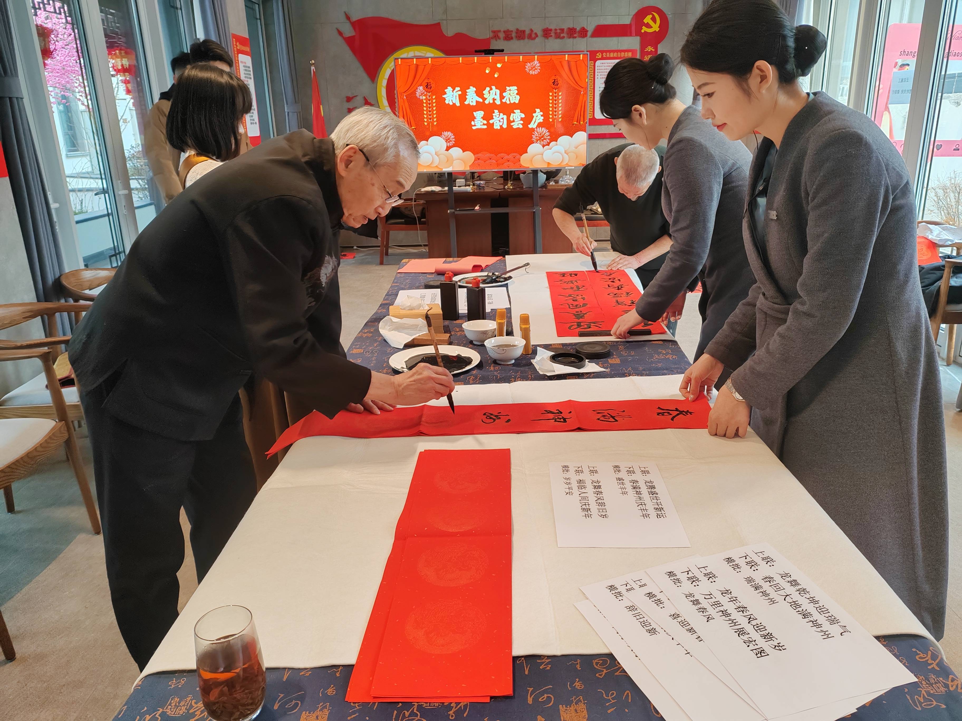 1706690762358301.jpg 8235429bf8c6f669fc59d438b03f9d6(1).jpg